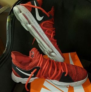 KD 10 "RED VELVET"